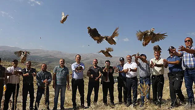 Konya'da doğaya 500 keklik salındı