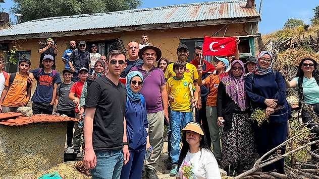 Konya'da doğaya sahip çıktılar: Çiğil Türkleri'nden anlamlı yürüyüş