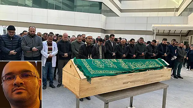 Konya'da doktor görevi başında hayatını kaybetti
