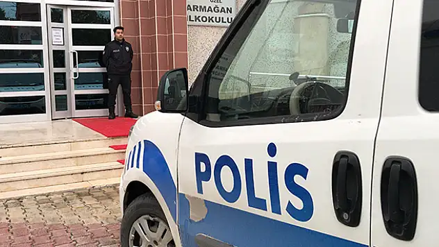 Konya'da dördüncü kattan düşen kadın hayatını kaybetti
