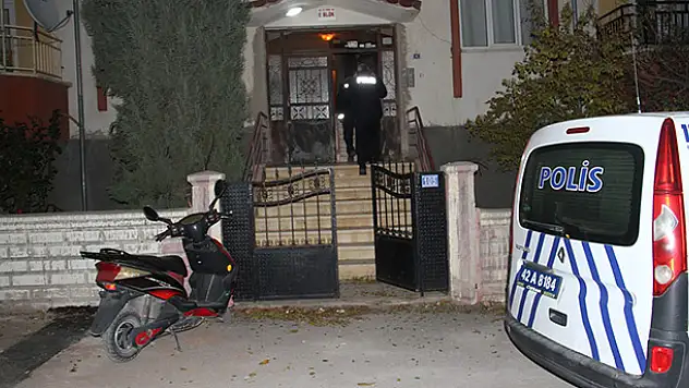 Konya'da dört ay önce evlendiği eşini bıçaklayarak öldüren koca tutuklandı