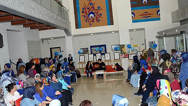 Konya'da Dünya Otizm Farkındalık Günü'nde anlamlı program