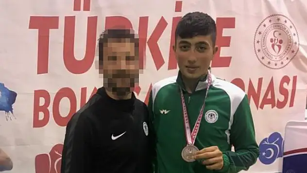 Konya'da dur ihtarına uymayan araçta vurulan genç 45 günlük yaşam mücadelesini kaybetti
