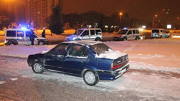 Konya'da dur ihtarına uymayan sürücü polisi harekete geçirdi