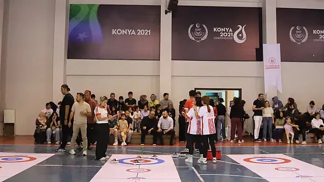 Konya'da düzenlenen Floor Curling Turnuvasında büyük başarı