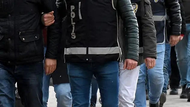 Konya'da eğlence mekanında 53 bin 500 lira gasp iddiasına 4 tutuklama

