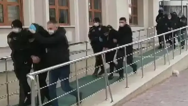 Konya'da eğlence mekanında bir kişinin öldürüldüğü kavgayla ilgili 15 sanığın yargılaması sürüyor
