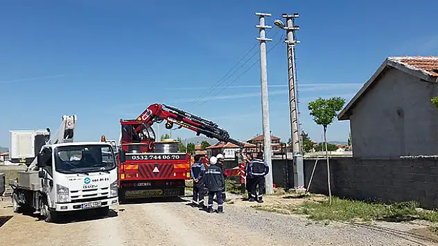 Konya'da elektrik direğinden düşen işçi hastanelik oldu