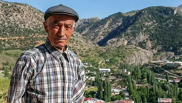 Konya'da emekli orman muhafaza memuru hayatını doğaya adadı! '30 binin üstünde ağaç diktim'
