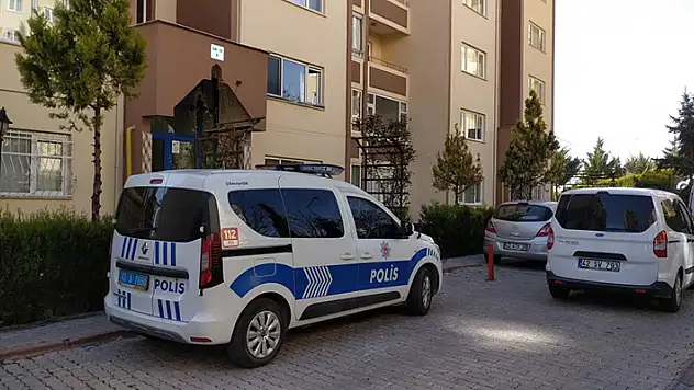 Konya'da emekli polis, karısını ve çocuklarını beylik silahıyla vurdu
