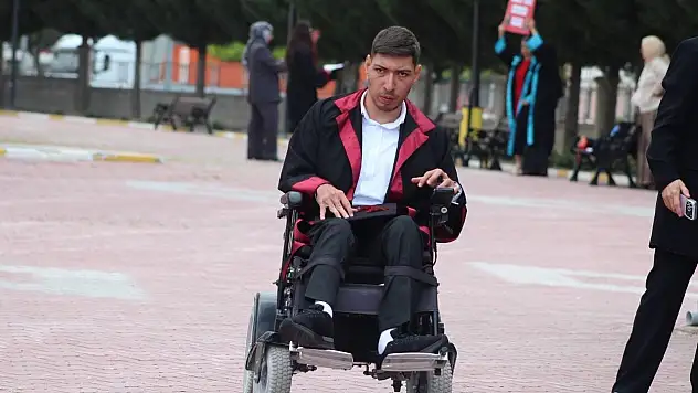 Konya'da engel tanımayan azmin zaferi