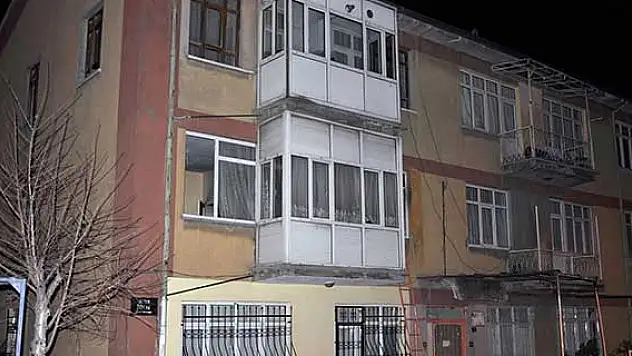 Konya'da engelli çocuk yangında ağır yaralandı
