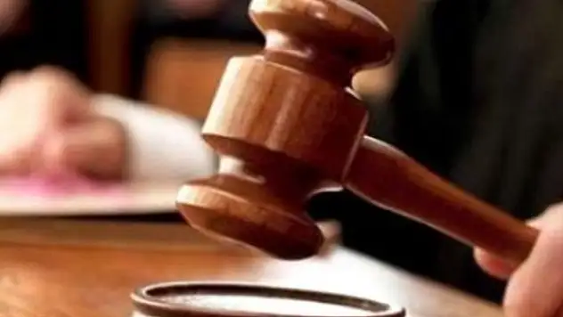 Konya'da eşini tabancayla öldürdüğü öne sürülen sanık yargılanıyor
