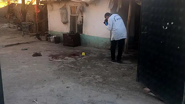 Konya'da eşinin bıçakladığı kadın ağır yaralandı