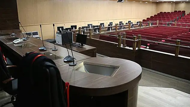 Konya'da eski eşini rahatsız ettiği iddiasıyla komşusunu öldüren sanık için 24 yıla kadar hapis istendi