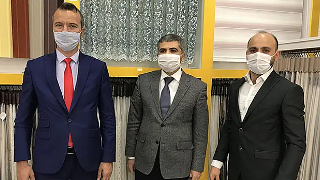 Konya'da eski hükümlü, aldığı hibeyle açtığı iş yerinde çocuklukta başladığı mesleğini sürdürüyor