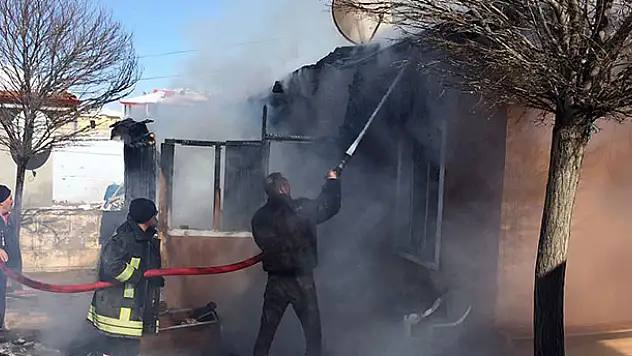 Konya'da ev yangını: 1 ölü