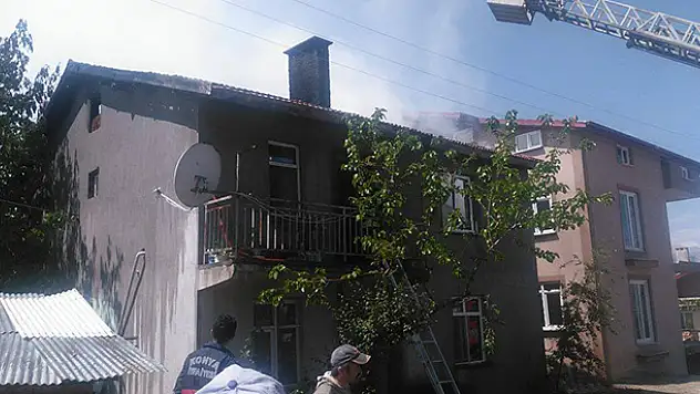 Konya'da ev yangını korkuttu