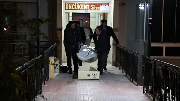 Konya'da evde doğum yapan genç kadın ve bebeği ölü bulundu
