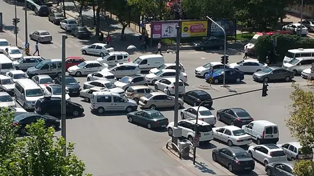 Konya'da eylül sonu itibariyle taşıt sayısı 795 bin 421'e ulaştı