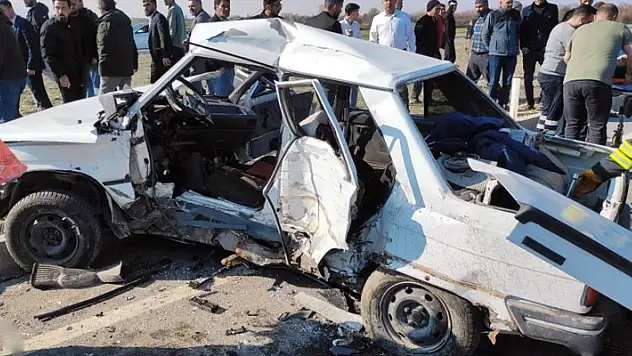 Konya'da feci kaza: 1 ölü, 6 yaralı