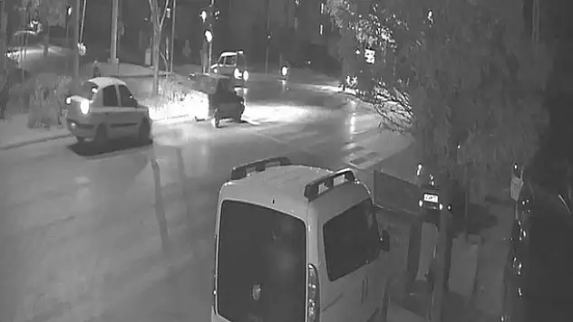 Konya'da feci kaza! Kamyonetle çarpışan motosiklet sürücüsü hayatını kaybetti