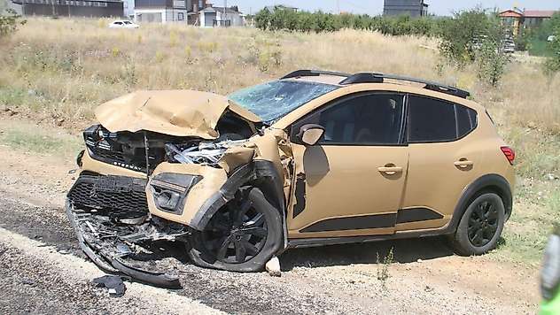 Konya'da feci kazada 9 kişi yaralandı