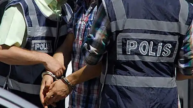 Konya'da FETÖ'cü 11 öğretmen ve esnaf gözaltına alındı