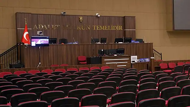Konya'da FETÖ'nün hücre evi soruşturmasında 43 sanığa hapis