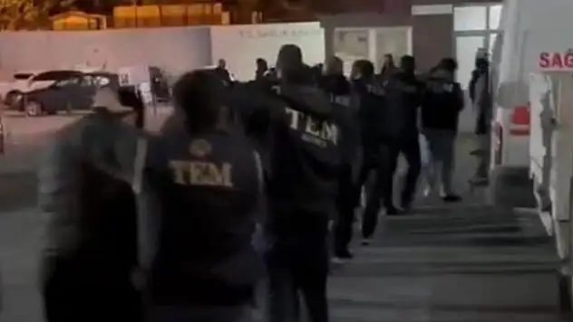 Konya'da FETÖ operasyonu: 12 gözaltı
