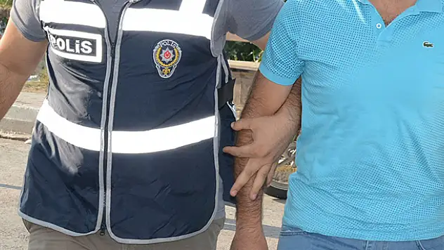 Konya'da FETÖ operasyonu:18 gözaltı