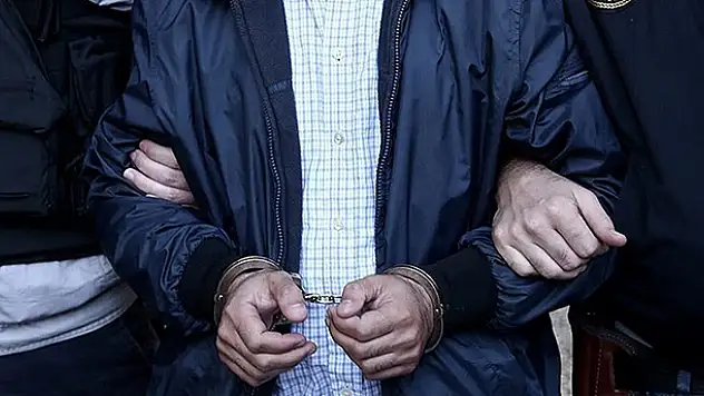Konya'da FETÖ operasyonunda 2 tutuklama