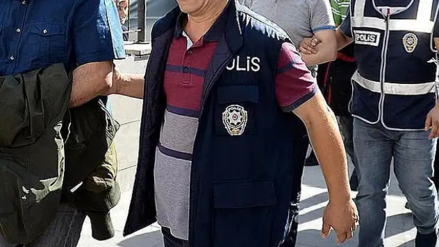 Konya'da FETÖ operasyonunda 4 kişi gözaltına alındı