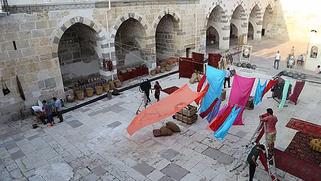 Konya'da film yapımcılarının yeni çekim merkezi: Zazadin Hanı