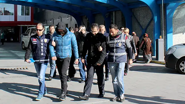 Konya'da fuhuş operasyonu: 5 gözaltı