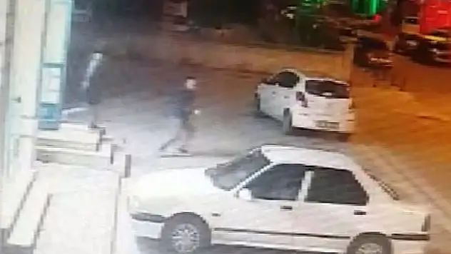 Konya'da gasp şüphelisini giydiği mont ele verdi