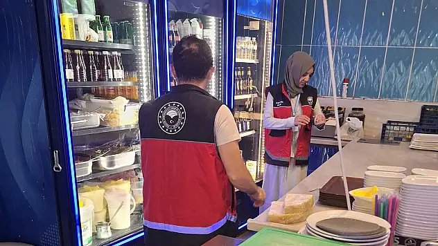 Konya'da gıda işletmeleri denetleniyor