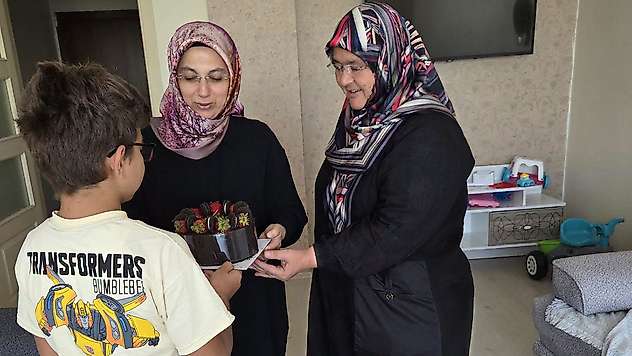 Konya'da 'Gönülden Gönüle Doğum Günü' projesi devam ediyor