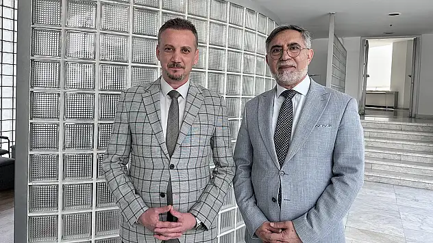 Konya'da görev alan postnişinden veda töreni
