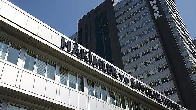 Konya'da görev yapan çok sayıda isim de bulunuyor! HSK kararları Resmi Gazete'de! İşte görev yerleriyle birlikte isim isim yükselmeye tabi olan hakim ve savcı listesi