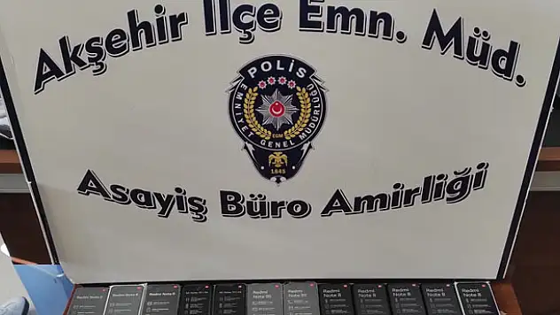 Konya'da gümrük kaçağı 29 telefon ele geçirildi