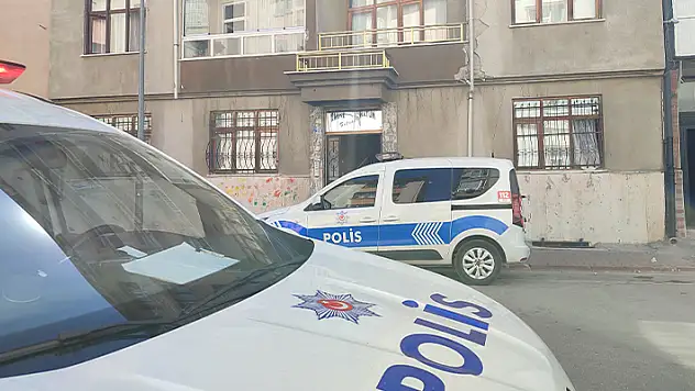Konya'da haber alınamayan 21 yaşındaki genç evinde ölü bulundu
