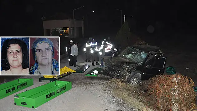 Konya'da hafif ticari araç devrildi: 4 ölü, 2 yaralı