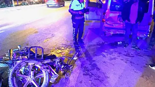 Konya'da hafif ticari araçla motosiklet çarpıştı: 1 yaralı
