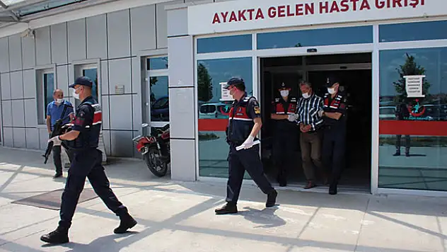 Konya'da hakkında 7 yıl kesinleşmiş hapis cezası olan hükümlü bağ evinde yakalandı