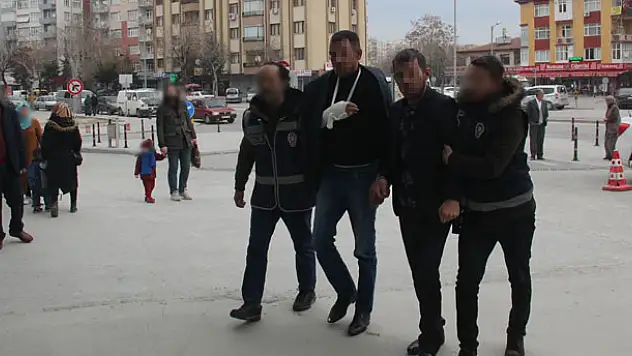 Konya'da haraç istedikleri market sahibinin oğlunu bıçaklayan 3 şüpheli yakalandı