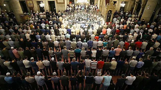 Konya'da hatimle teravih kıldıracak camiler belli oldu