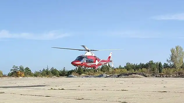 Konya'da hava ambulansı beyin kanaması geçiren hasta için havalandı
