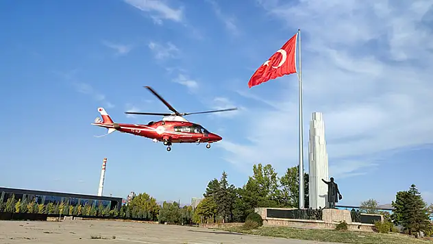 Konya'da hava ambulansı bir günlük bebek için havalandı
