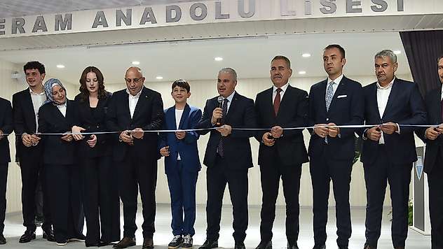 Konya'da hayırsever iş insanından kızının okuluna anlamlı jest